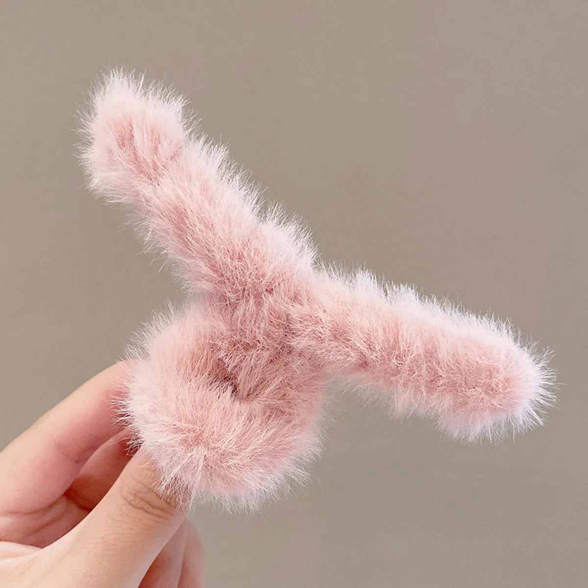 Fashion Bow Knot Plush Handmade Hair Claws 1 Piece