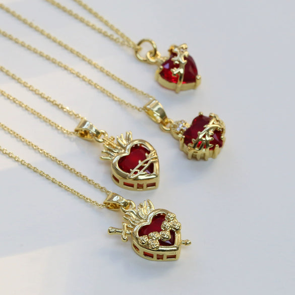 Fashion Brass Heartshaped Pendant Clavicle Chain Jewelry With Electroplating For Women