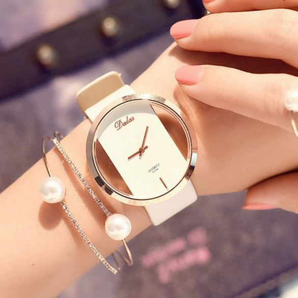 Fashion Business Casual Imitation Watch Alloy And Pu Material Round Dial