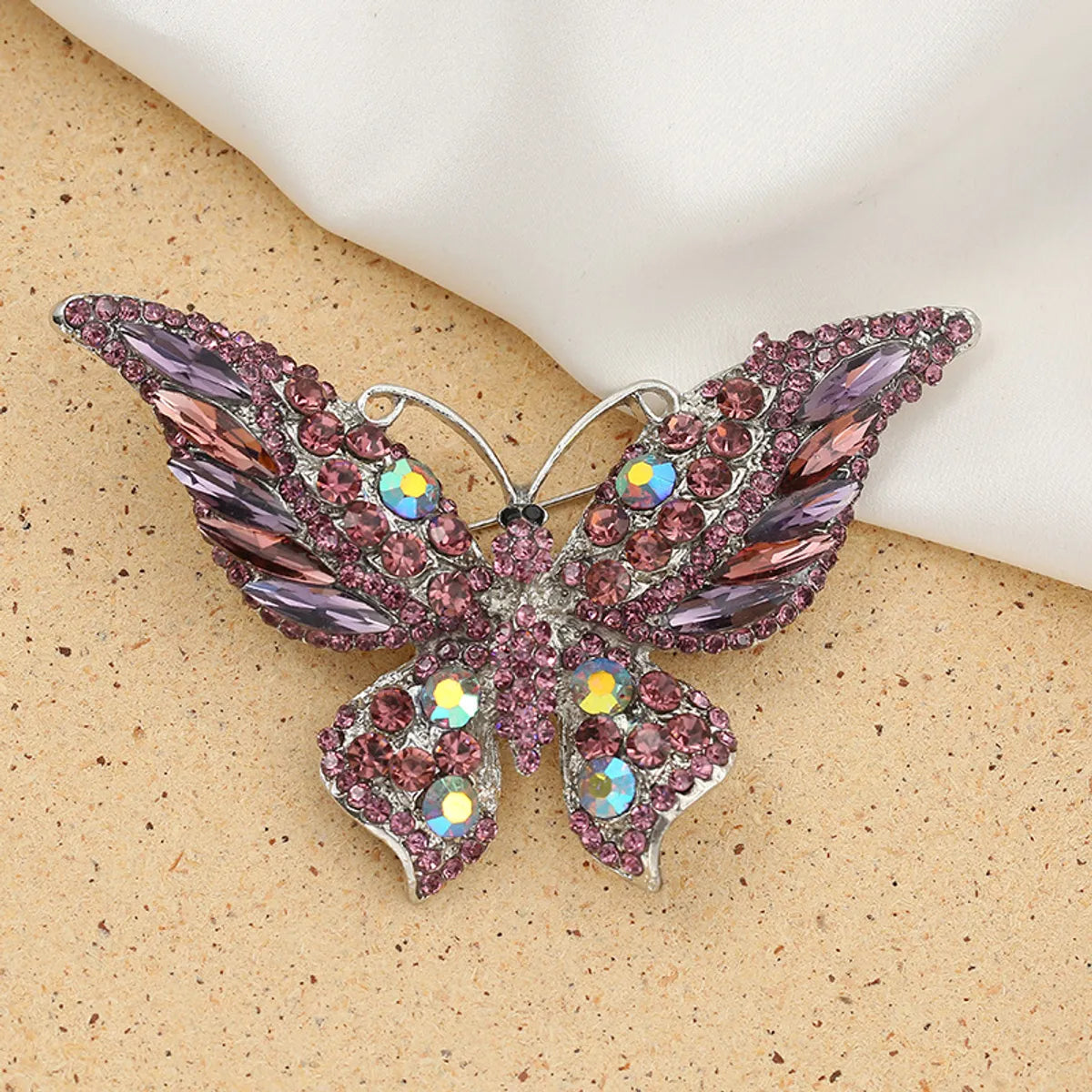 Fashion Butterfly Alloy Inlay Rhinestones Women'S Brooches