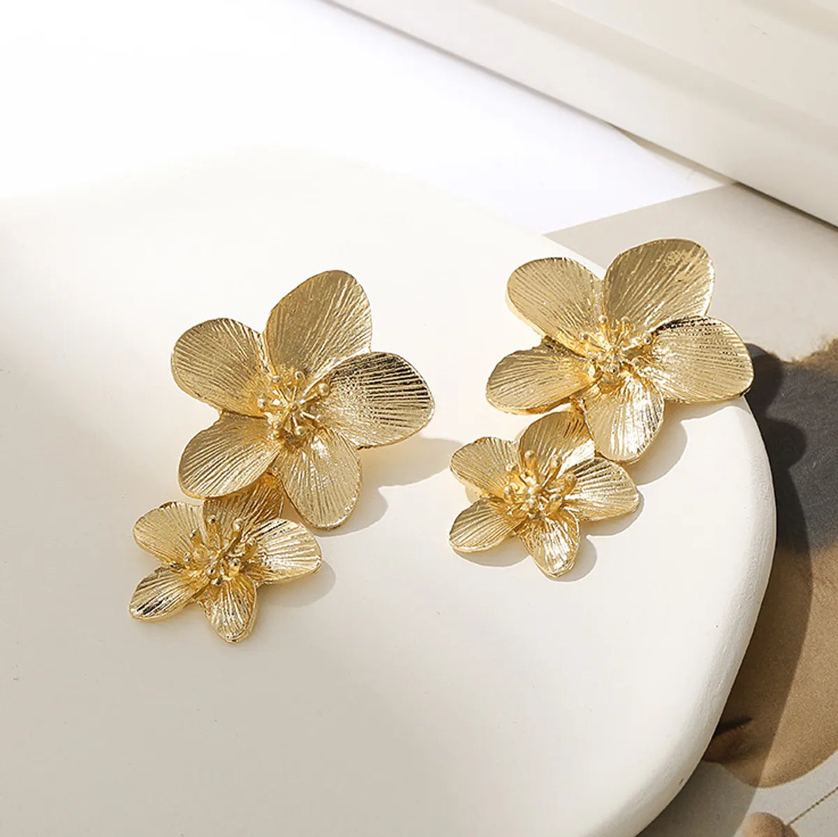 Fashion Butterfly Alloy Plating Unisex Ear Studs 1 Pair