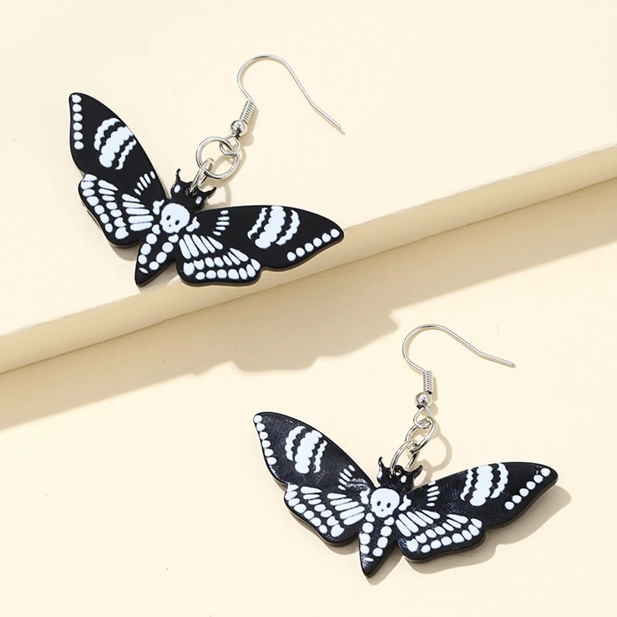 Fashion Butterfly Arylic Alloy Women's Earrings 1 Pair