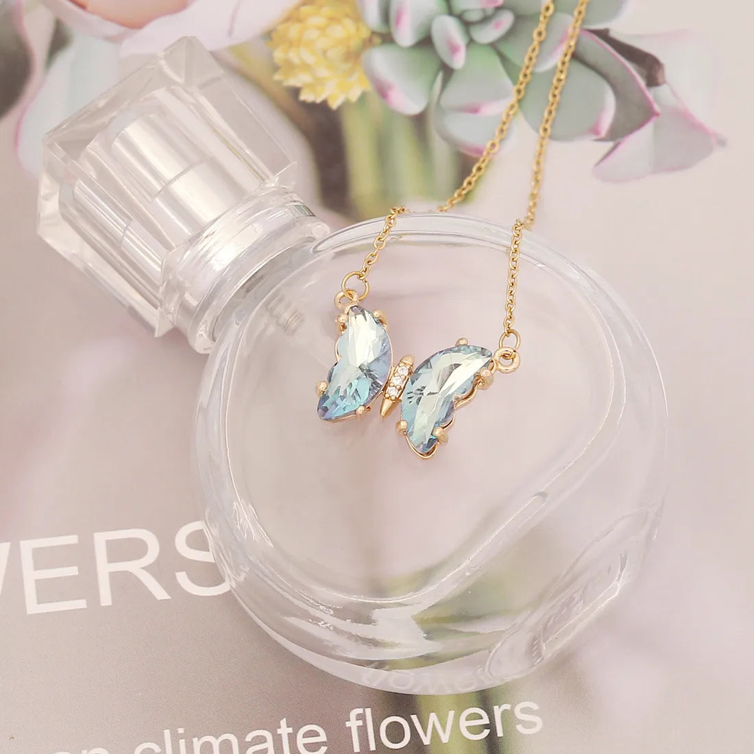 1 Piece Fashion Butterfly Copper Plating Inlay Glass Pendant Necklace