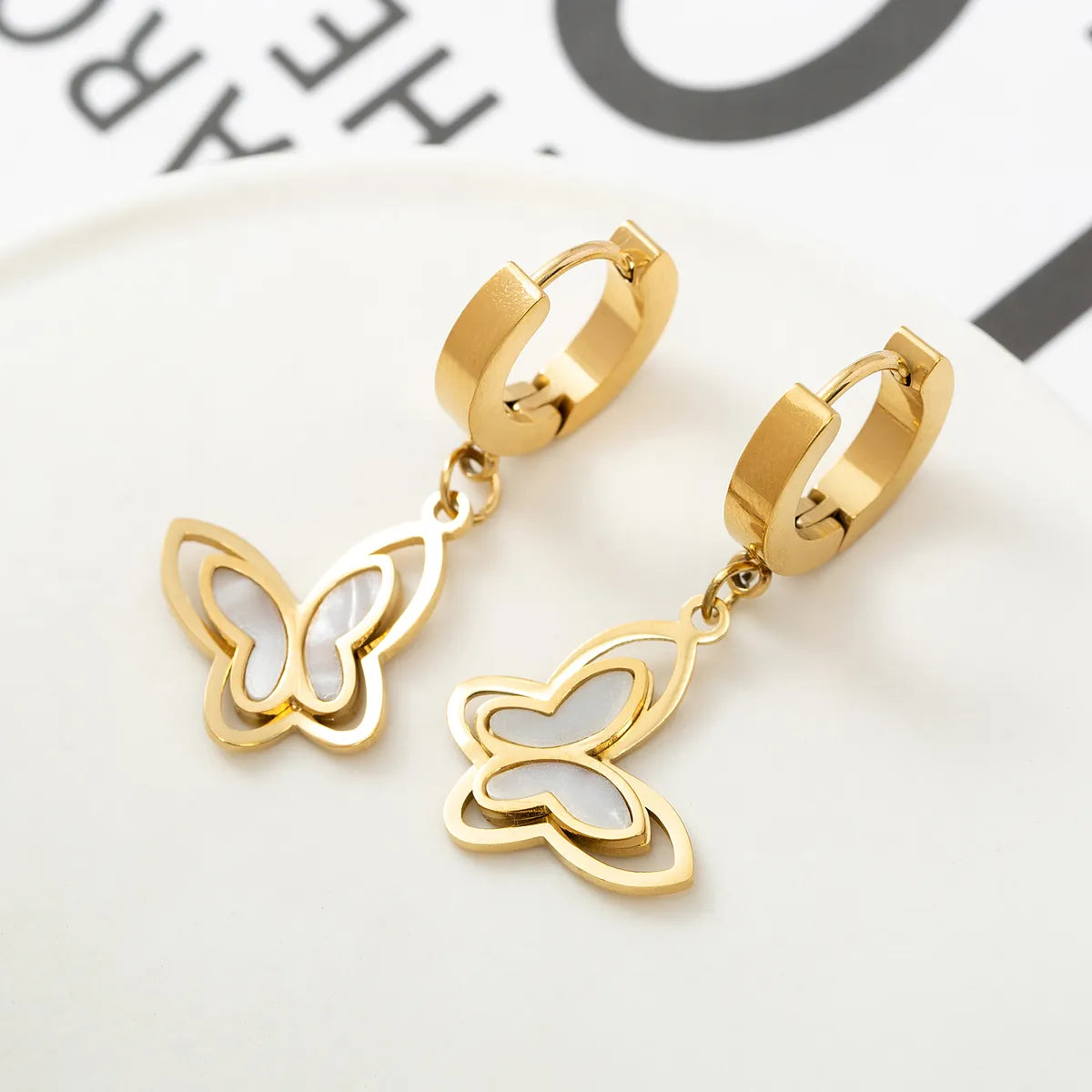 1 Pair Fashion Butterfly Polishing Plating Inlay Titanium Steel Shell Zircon Gold Plated Drop Earrings