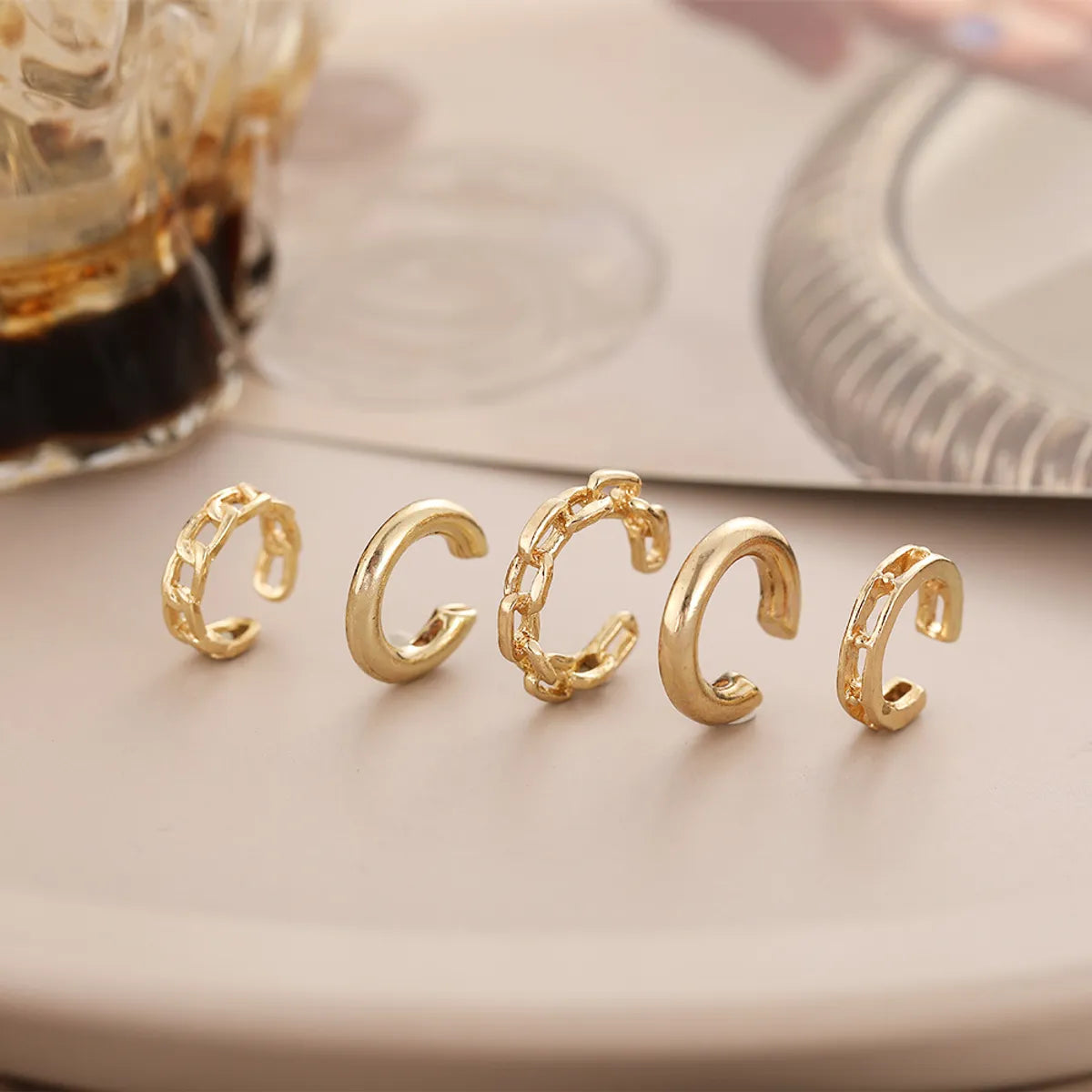 5 Pieces Fashion C Shape Plating Hollow Out Alloy Ear Clips