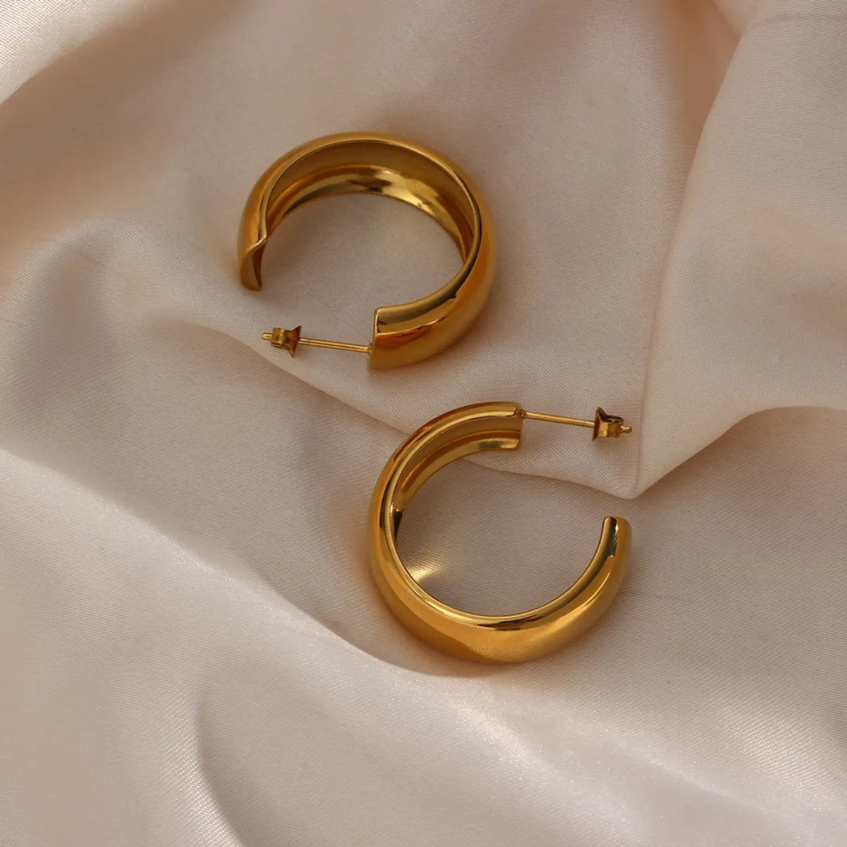 Fashion C Shape Plating 304 Stainless Steel 18K Gold Plated Earrings