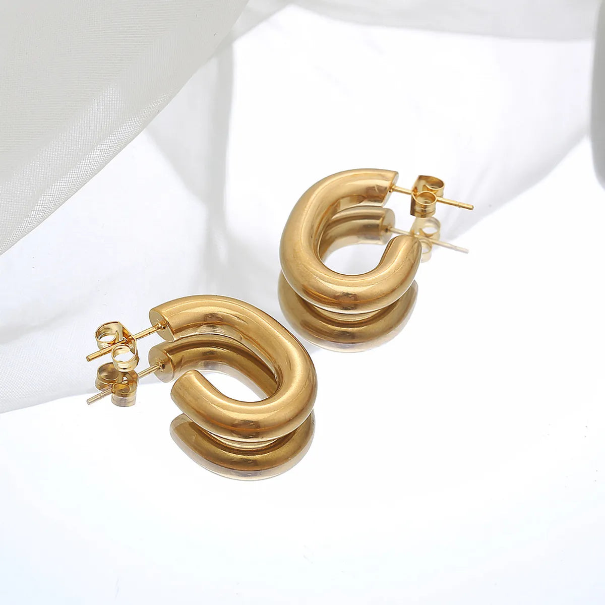 Fashion C Shape Plating Titanium Steel Ear Studs