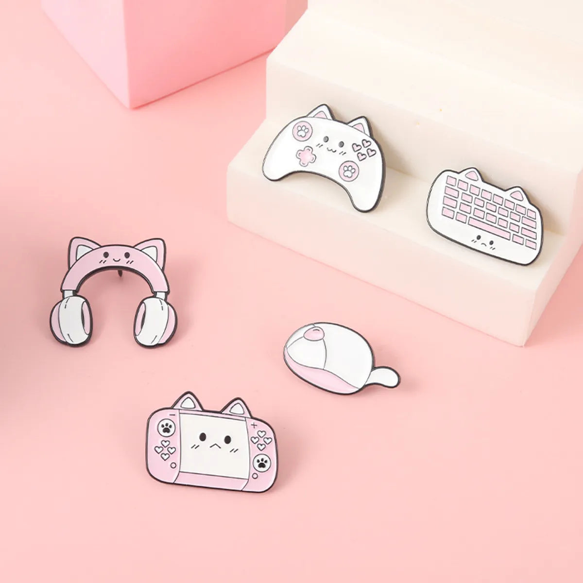 Fashion Cartoon Alloy Plating Women'S Brooches