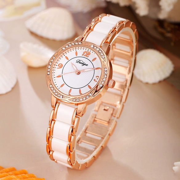 Fashion Casual Women's Watch Lace Round Alloy Case Quartz