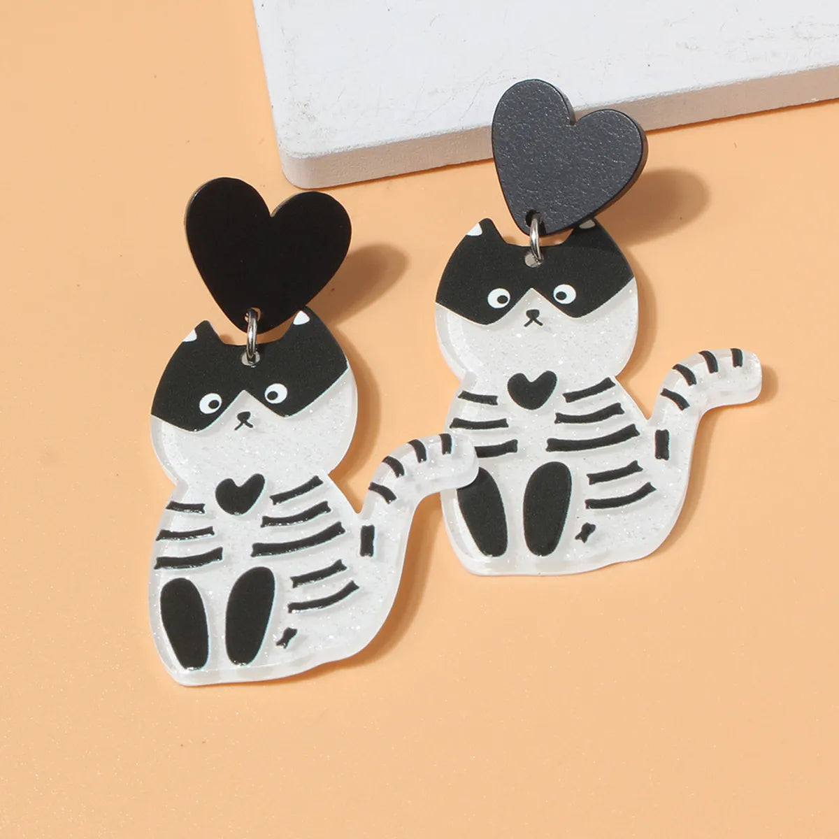 1 Pair Fashion Cat Plastic Drop Earrings