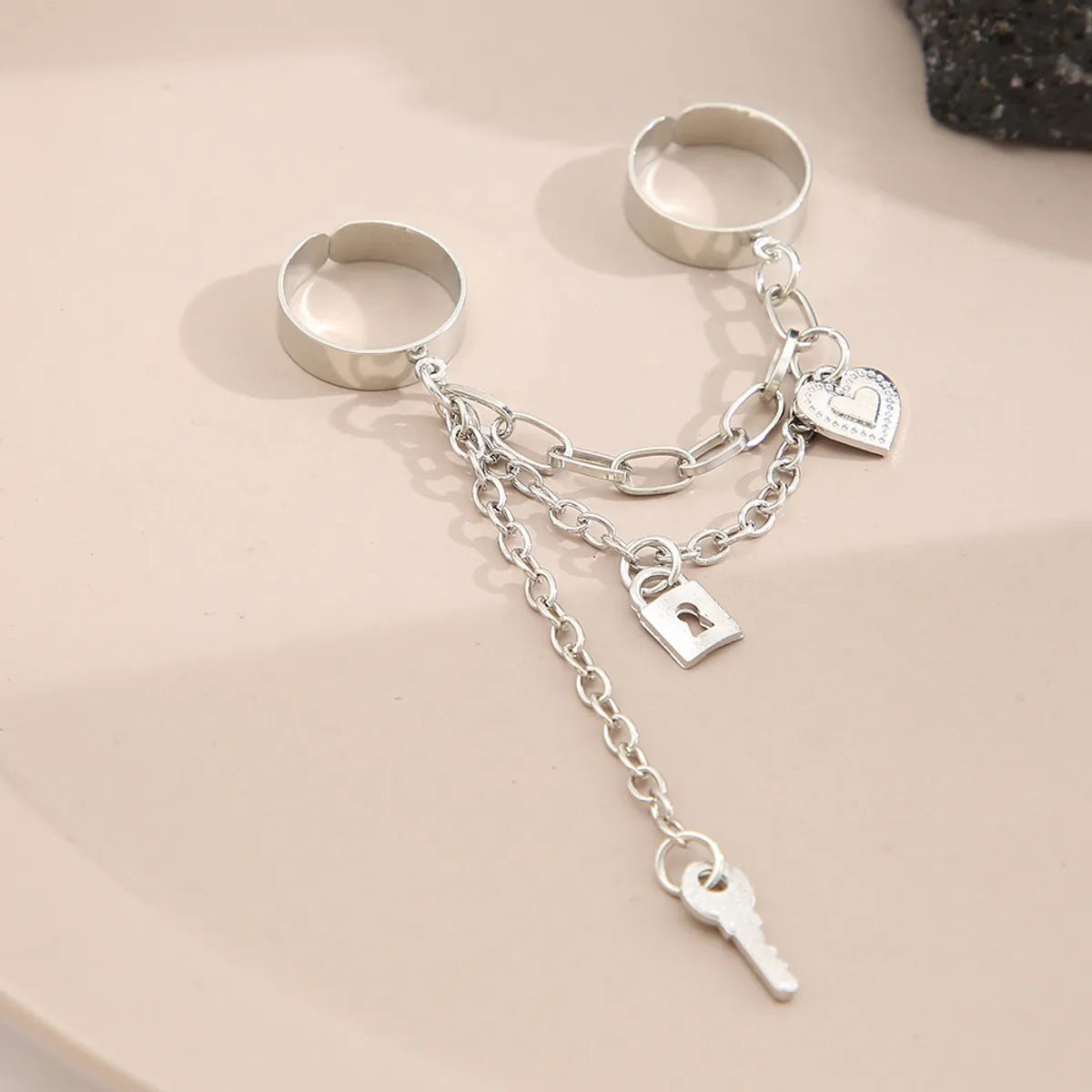 Fashion Chain Two-finger Conjoined Ring Creative Cross Key Lock Open Ring