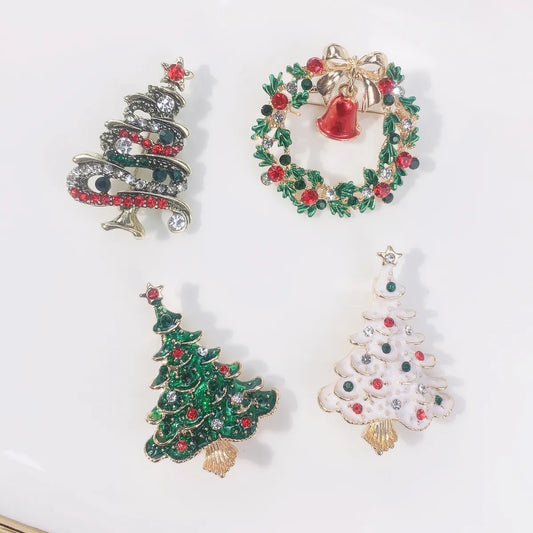 Fashion Christmas Tree Alloy Plating Artificial Rhinestones Women'S Brooches