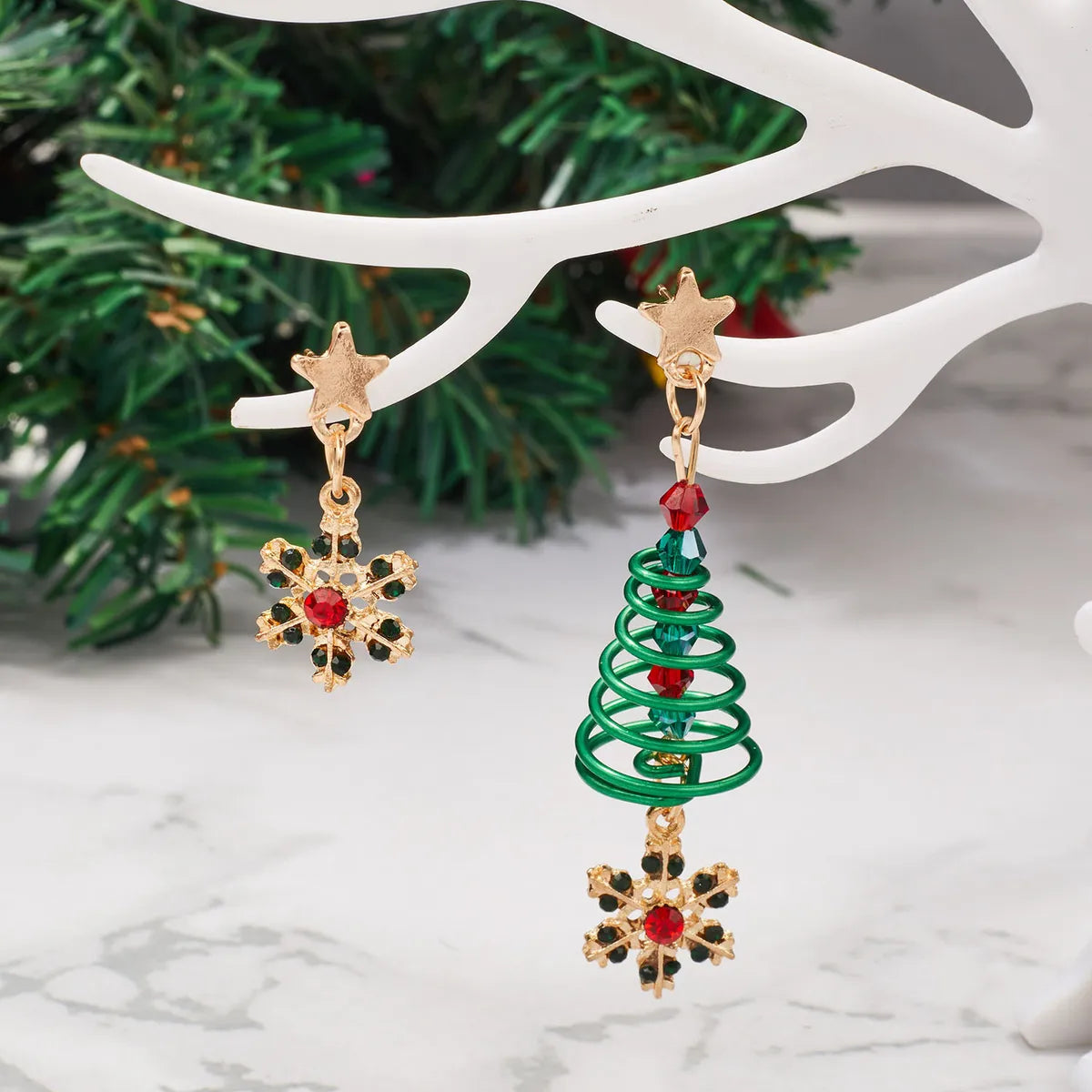 Fashion Christmas Tree Alloy Plating Women'S Drop Earrings 1 Pair