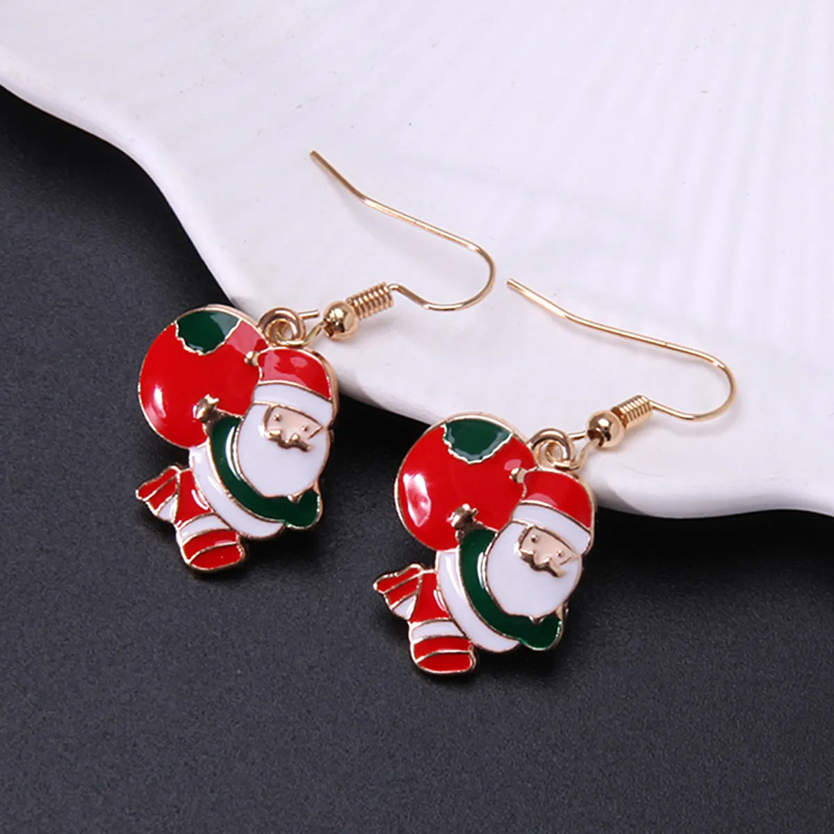 Fashion Christmas Tree Gloves Alloy Plating Inlay Artificial Gemstones Christmas Women's Drop Earrings 1 Pair