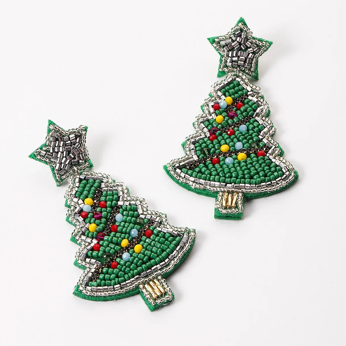 1 Pair Fashion Christmas Tree Braid Plastic Beads Drop Earrings