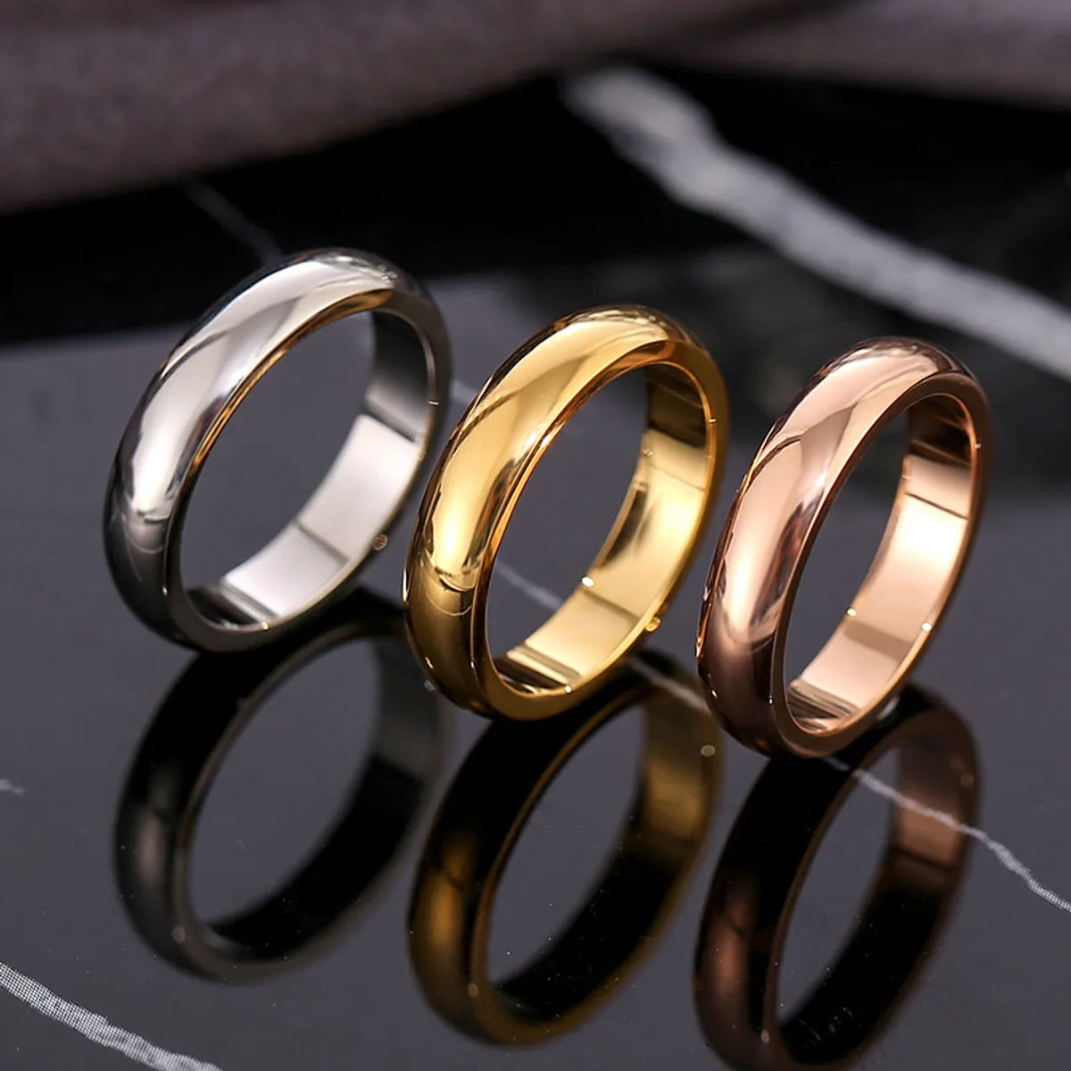 Fashion Circle Titanium Steel Plating Rings 1 Piece