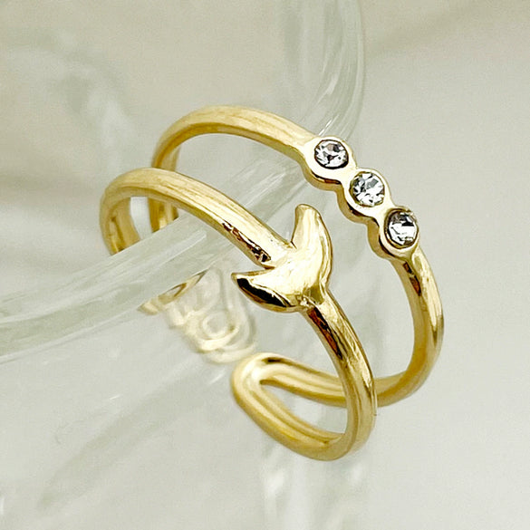 Fashion Commuter Exquisite Flower Pearl Opening Stainless Steel Ring With Electroplating