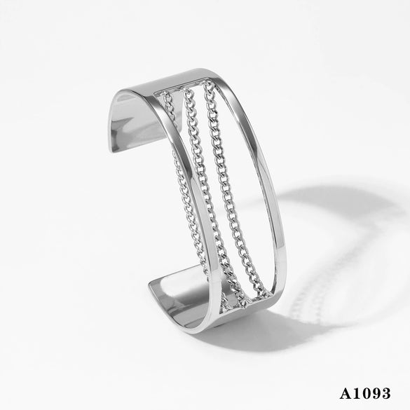 Fashion Commuting Simple Geometric Open Stainless Steel Bracelet With Electroplating Color Preservation And Niche Personality Design