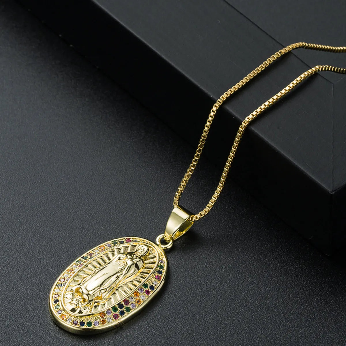 Fashion Copper Micro-set Zircon Virgin Mary Pendant Necklace