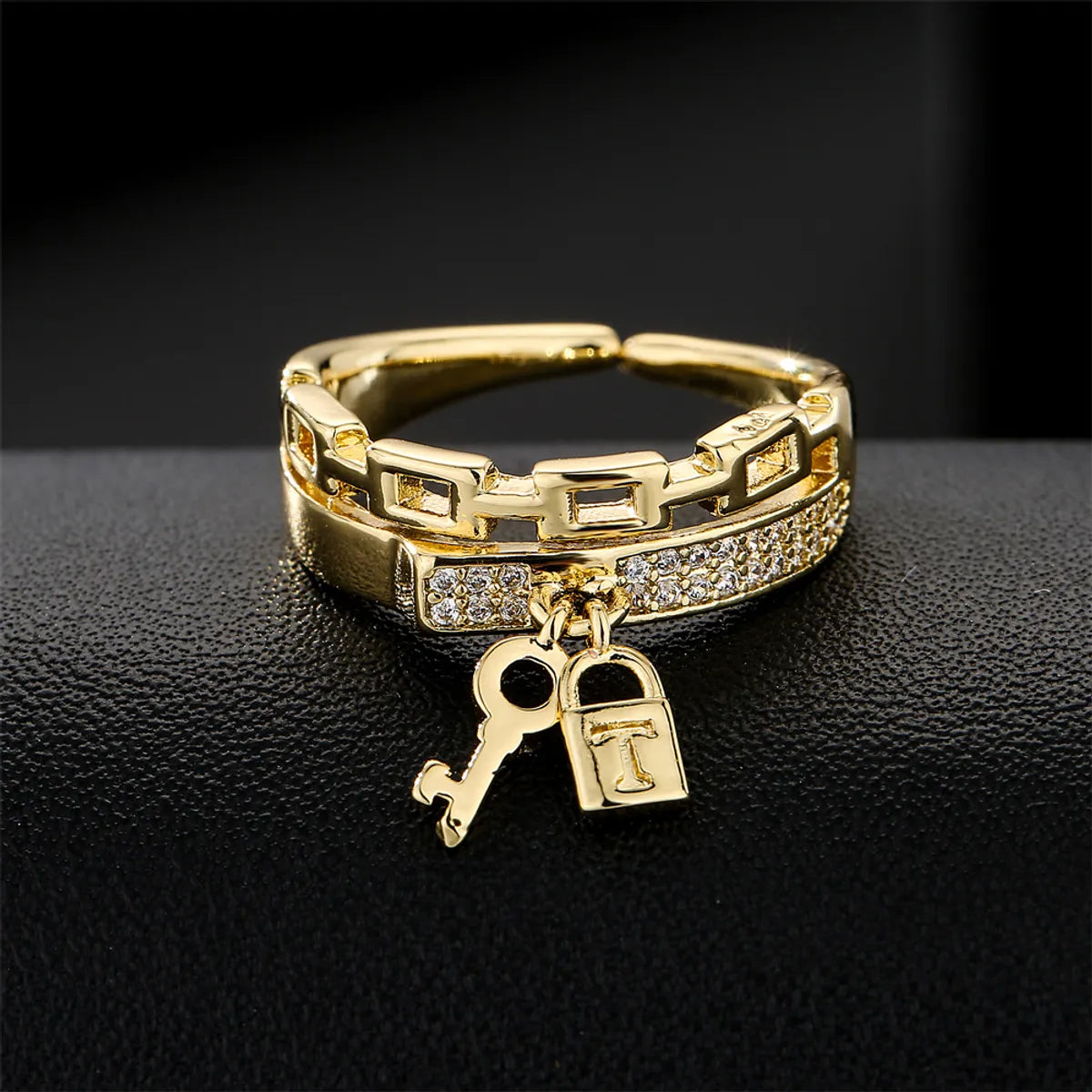 Fashion Copper Plated 18k Gold Chain Key Lock Geometric Open Ring Female