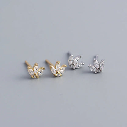 Fashion Crown Sterling Silver Rhinestones Ear Studs 1 Pair