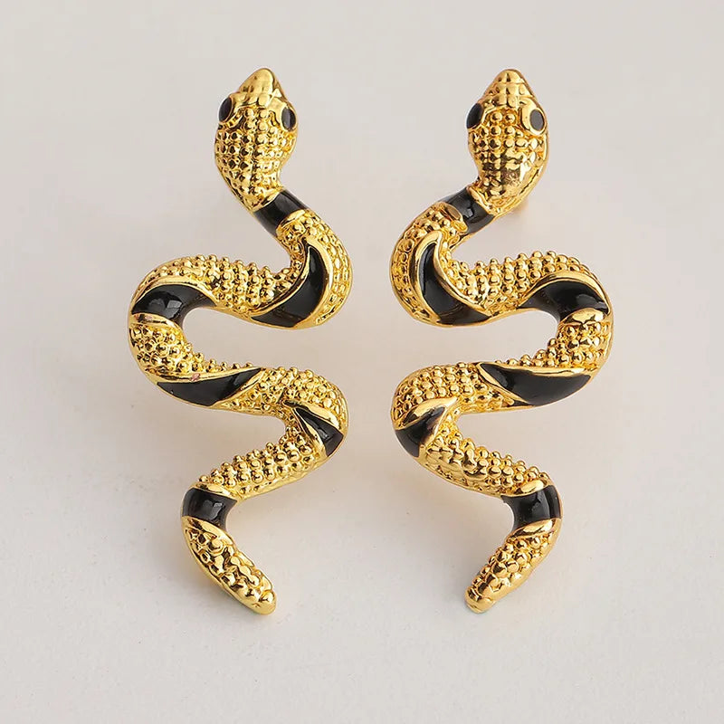 Fashion Curved Snake Alloy Earrings