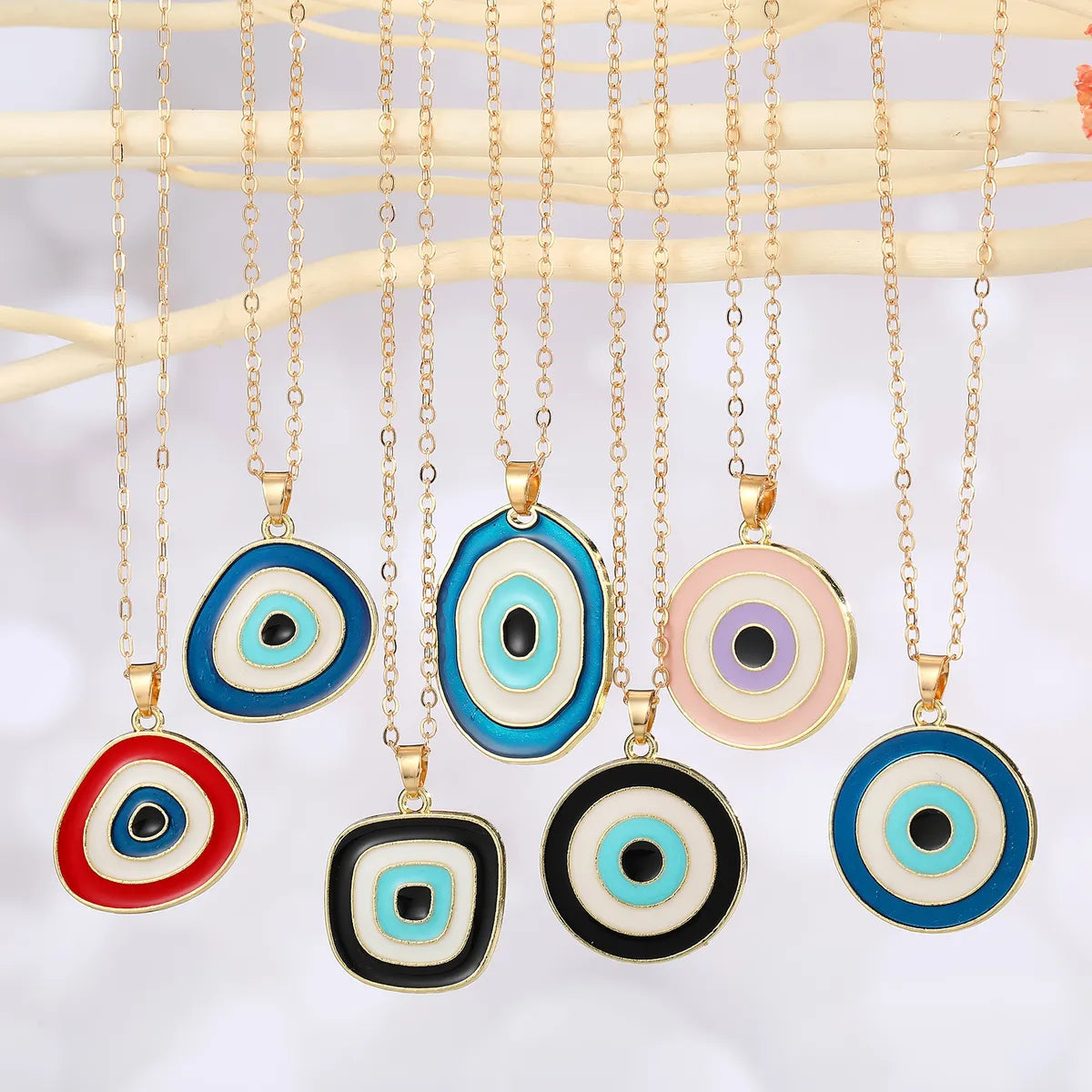 Fashion Demon Eye Pendant Necklace