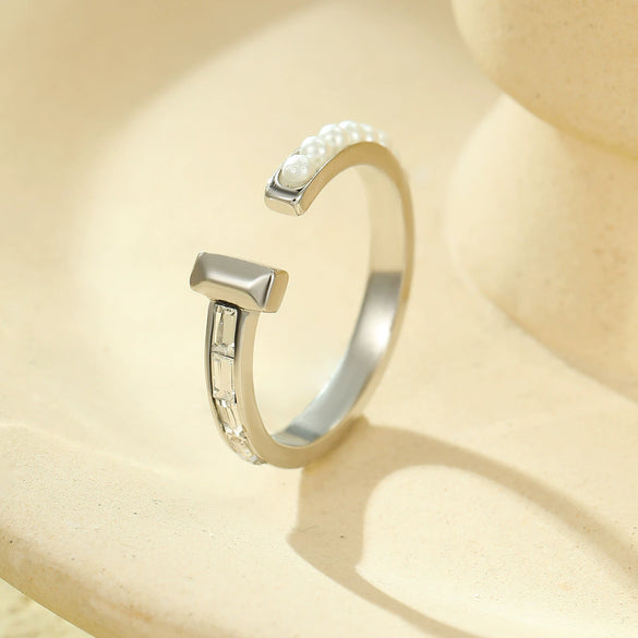 Fashion Design Stainless Steel Inlaid Pearl Open Ring With Electroplating For Women