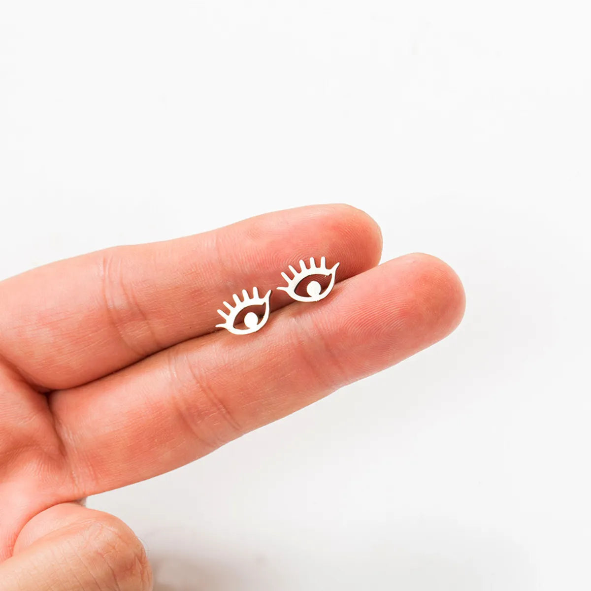 Simple Style Eye Plating Alloy No Inlaid Earrings Ear Studs