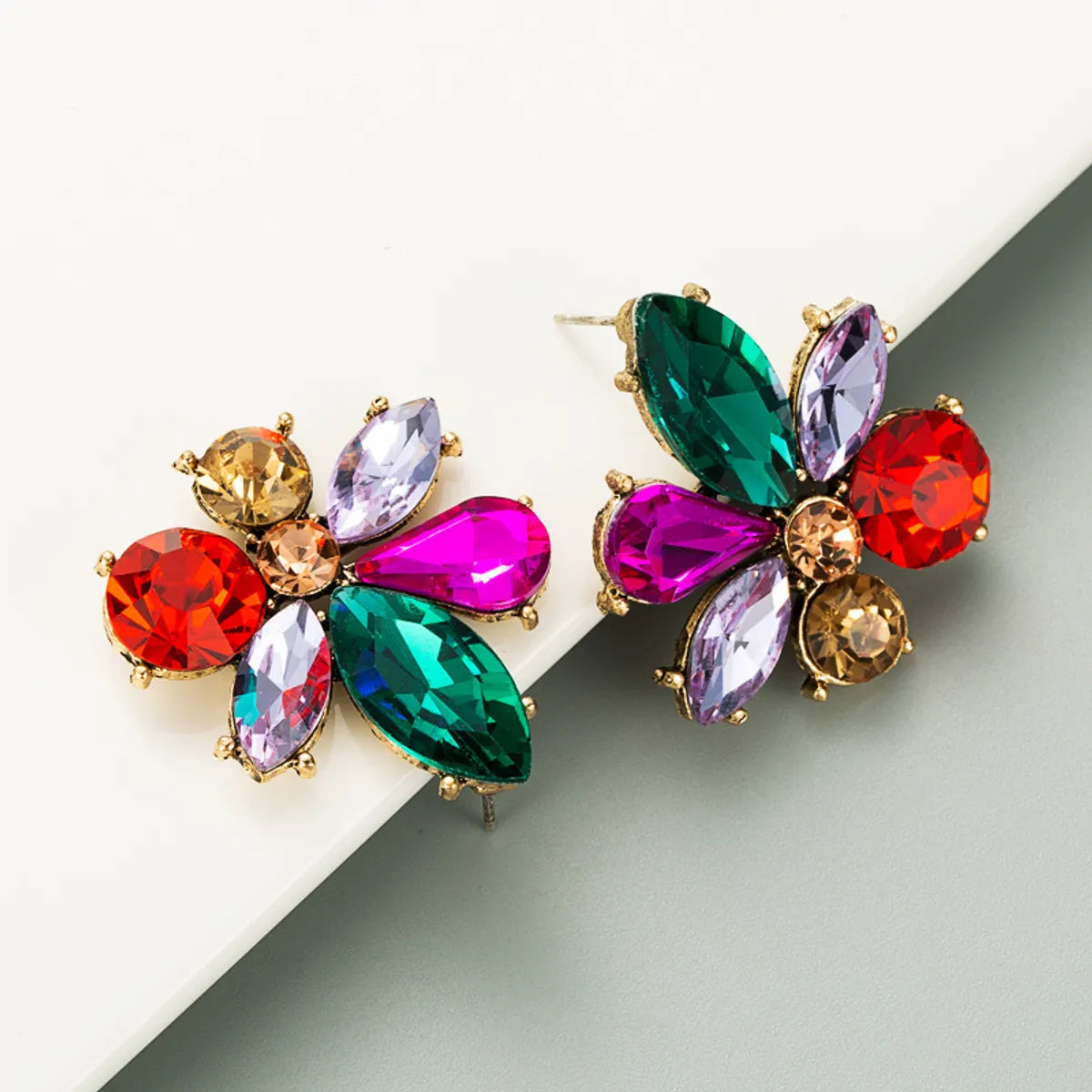 Fashion Diamond Alloy Inlaid Glass Flower Earrings