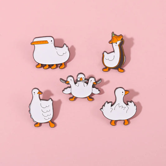 Fashion Duck Alloy Plating Unisex Brooches