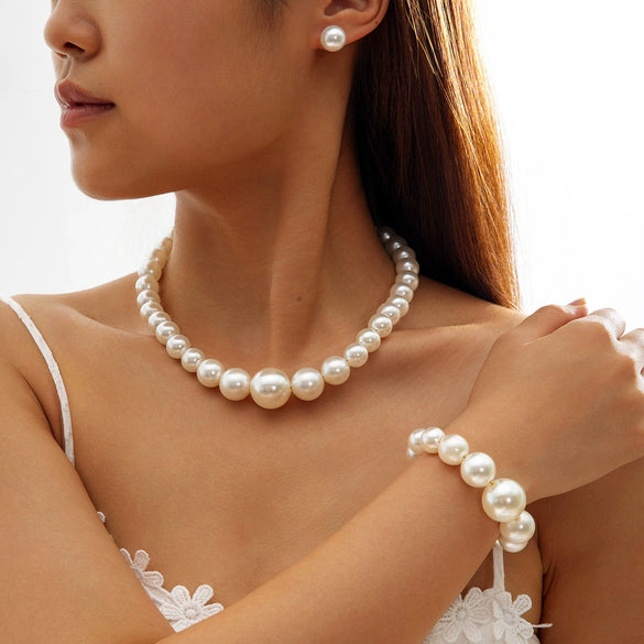 Fashion Elegant Imitation Pearl Necklace Earrings Suit For Women