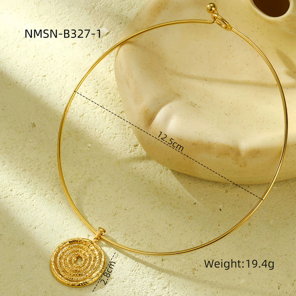 Fashion Elegant Love Stainless Steel Necklace With Heart Shape And Bow Tie For Women Electroplating Design