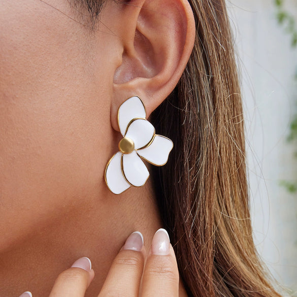 Fashion Elegant Nonfading Petal Flower Stainless Steel Earrings With Electroplating
