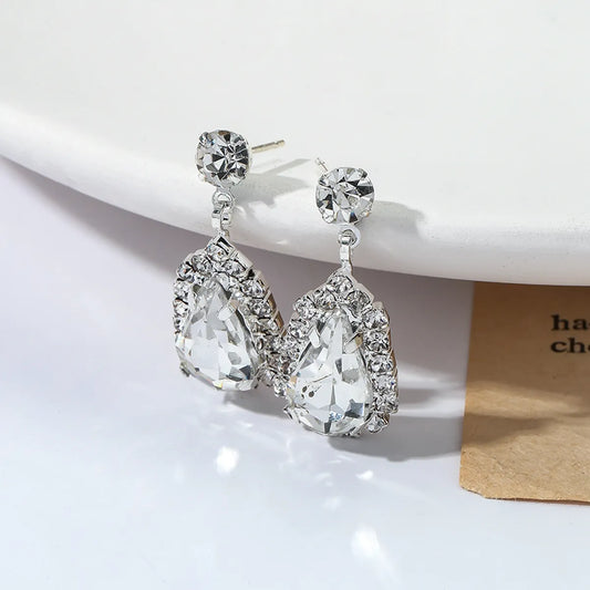 Fashion Elegant Rhinestone Inlaid Water Drop Shape Pendant Ear Studs