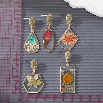 Fashion Ethnic Style Dried Flower Geometric Daisy Rose Pendant Earrings