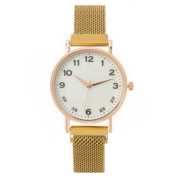 Fashion Female Quartz Watch With Metal Strap And Alloy Case