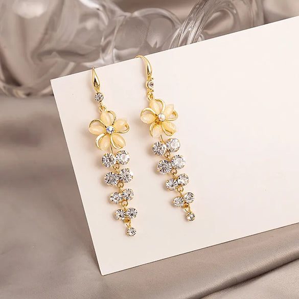 Fashion Flower Alloy Inlay Rhinestone Earrings
