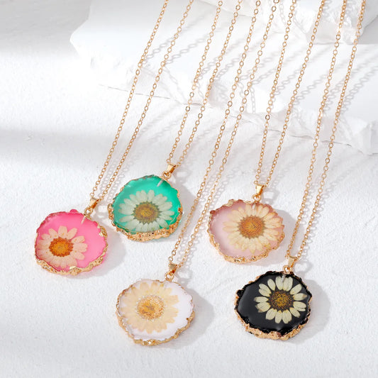 Fashion Flower Alloy Resin Epoxy Women'S Pendant Necklace 1 Piece