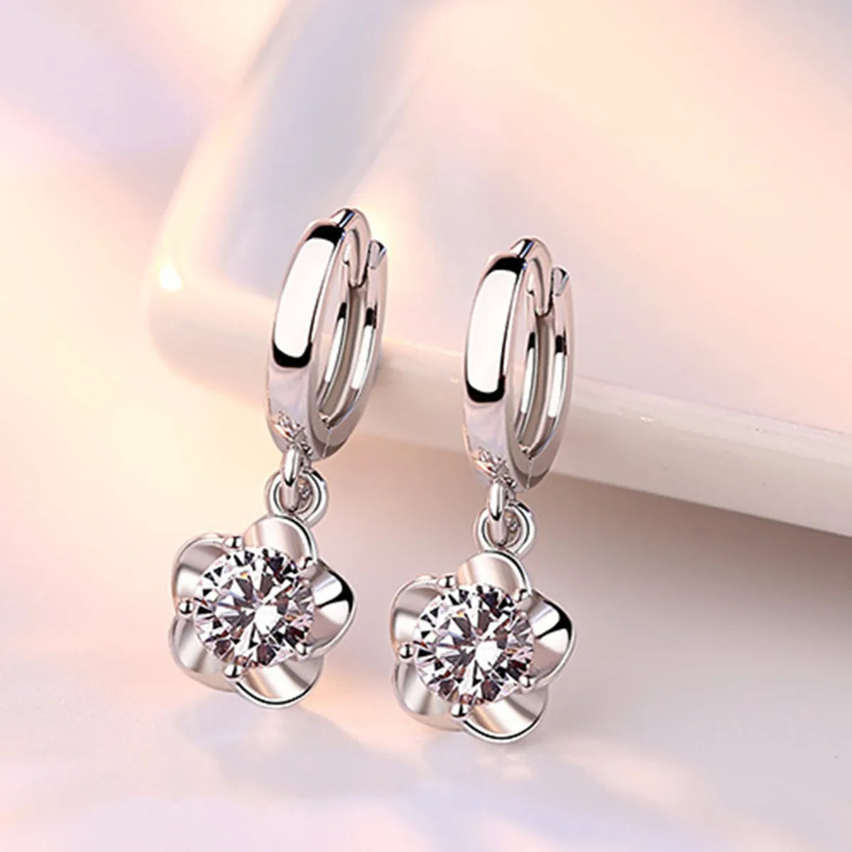 Fashion Flower Copper Plating Inlay Zircon Drop Earrings 1 Pair