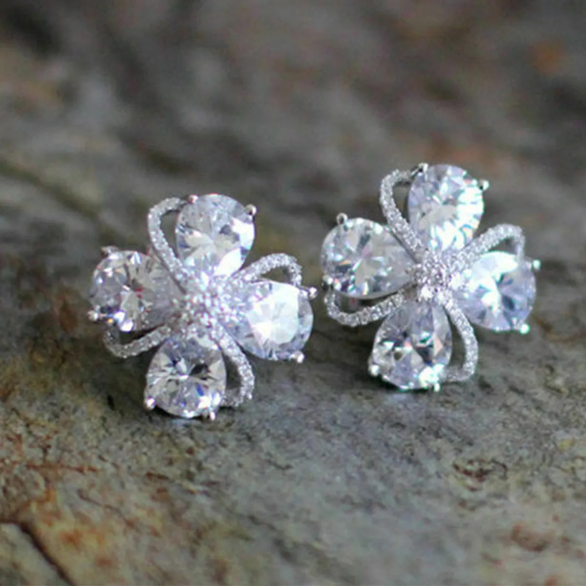 Fashion Flower Micro-Inlaid Zircon Copper Stud Earrings Wholesale