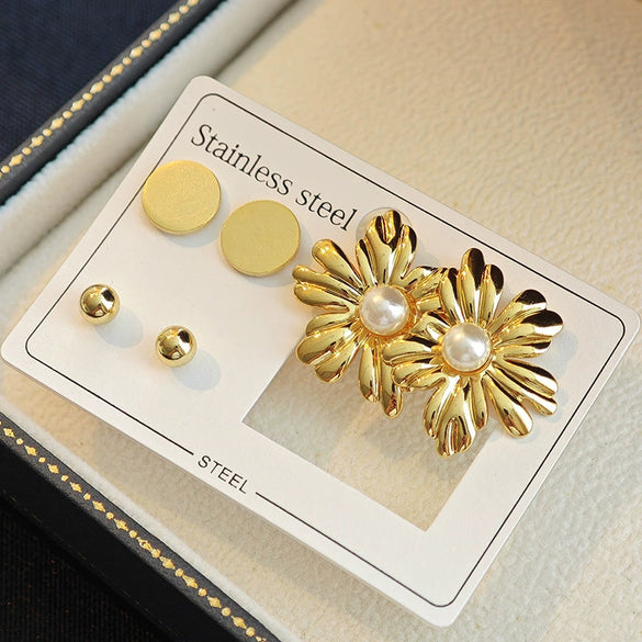Fashion Flower Pearl Disc Titanium Steel Earrings With Electroplating For Women