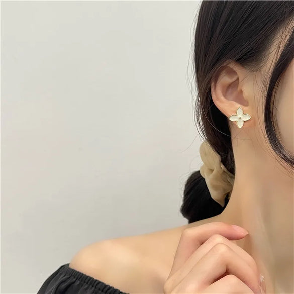 Fashion Four Leaf Clover Alloy Enamel Ear Studs