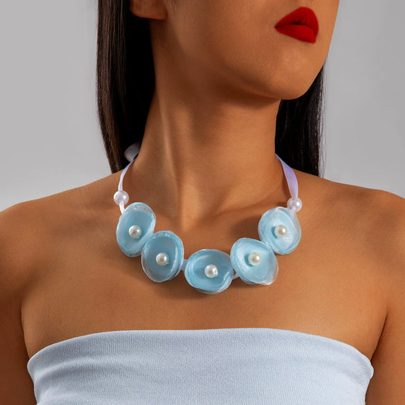 Fashion Frosted Color Three Dimensional Flower Short Clavicle Necklace For Women Acrylic Material