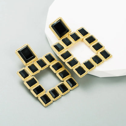 Fashion Geometric Alloy Gold Plated Rhinestones Women's Earrings 1 Pair