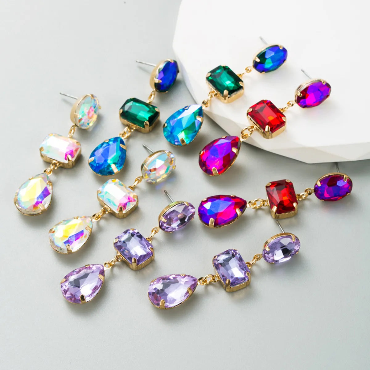 Fashion Geometric Alloy Rhinestones Women'S Earrings 1 Pair