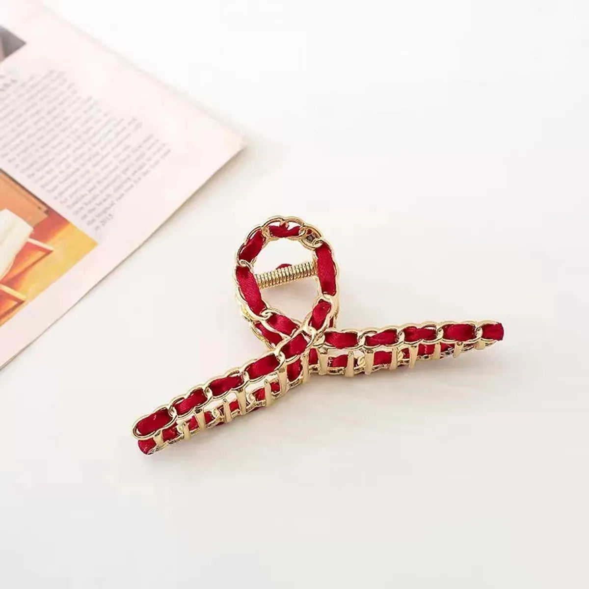 Fashion Geometric Alloy Ribbon Plating Hair Claws