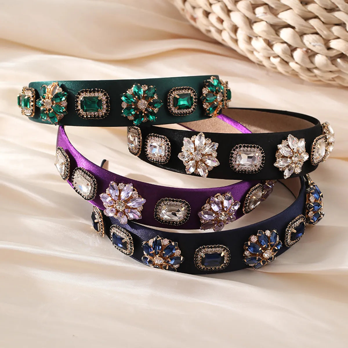 Fashion Geometric Cloth Handmade Artificial Rhinestones Hair Band 1 Piece