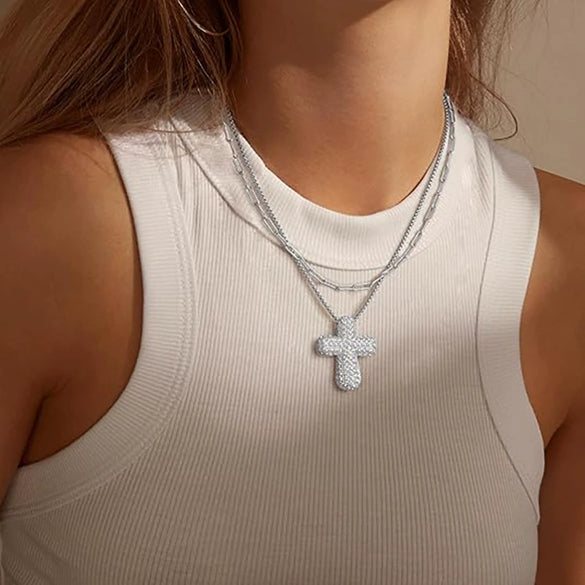 Fashion Geometric Copper Cross Pendant Necklace With Electroplating And Box Chain