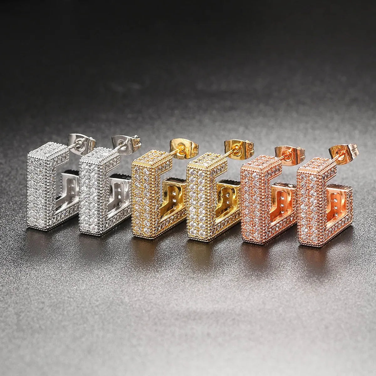 Fashion Geometric Copper Zircon Ear Studs 1 Pair